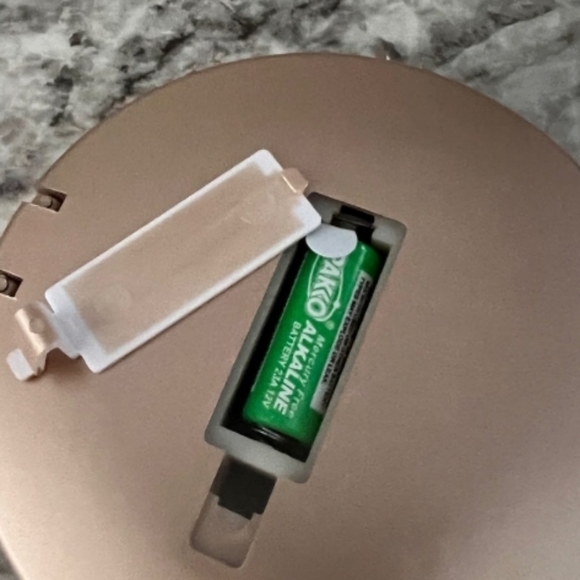 Bobbi Brown Makeup Light Up Compact Mirror By Bobbi Brown 15